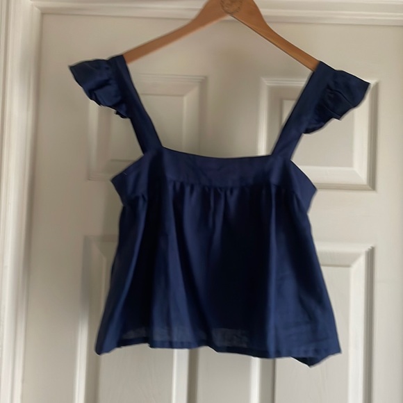 LJC Designs linen flutter top - Picture 2 of 8